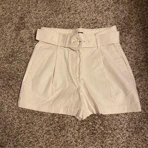 Express Cream High Waist Women's Shorts